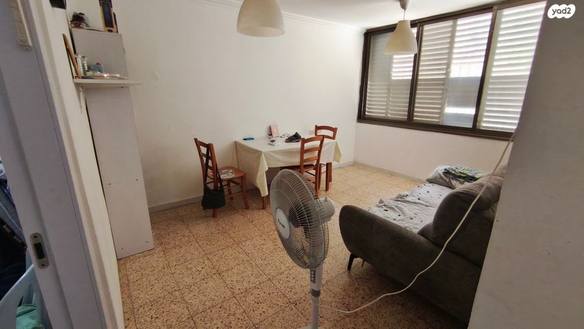 חולדה הנביאה 9