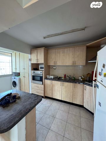 דירה, דובנוב 30, רמות רמז, חיפה