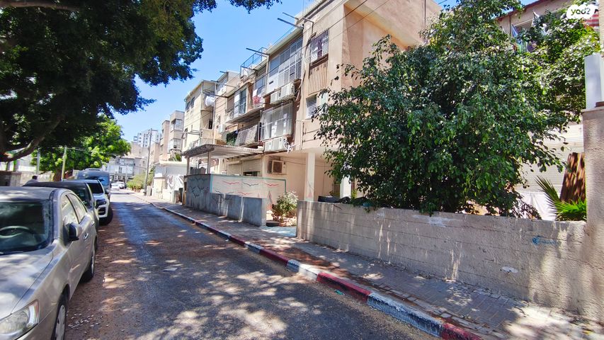 דירה, חולדה הנביאה 9, הפועל המזרחי ג', שיכון ג', בני ברק