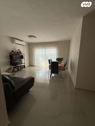 קרית יערים 26