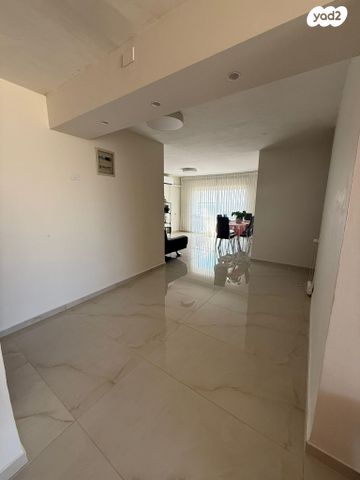 דירה, קרית יערים 26, קרית יערים, גבעת זאב