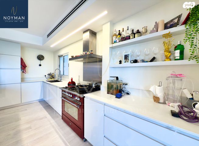 דירה, דרך הפארק, קרית השרון, נתניה