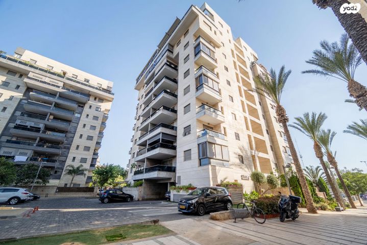 דירה, דורני שלום, פתח תקווה