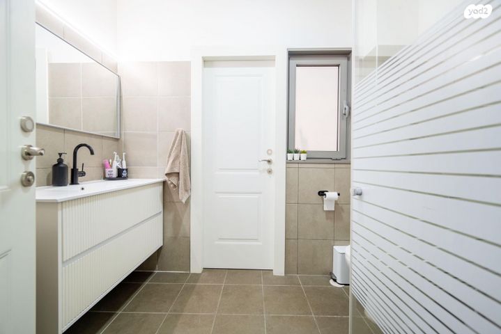 דירה, דורני שלום, פתח תקווה