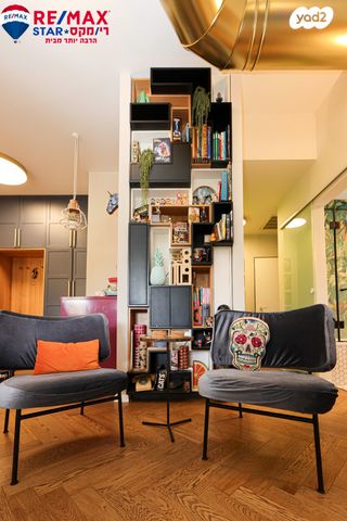 דירת גן, עמוס עוז, גליל ים (מתחם הכוכבים), הרצליה