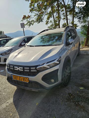 מודעת רכב דאצ'יה ג׳וגר