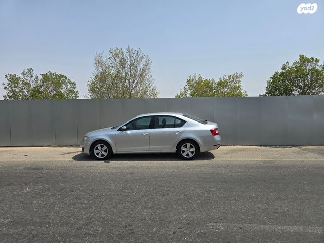 סקודה אוקטביה