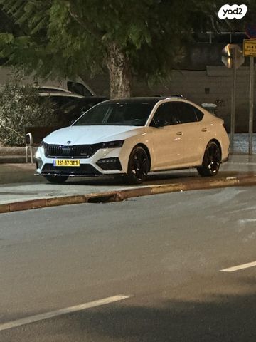 סקודה אוקטביה