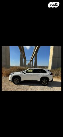 RAV4 E-Xclusive היברידי אוט׳ 2.5 (178 כ״ס)