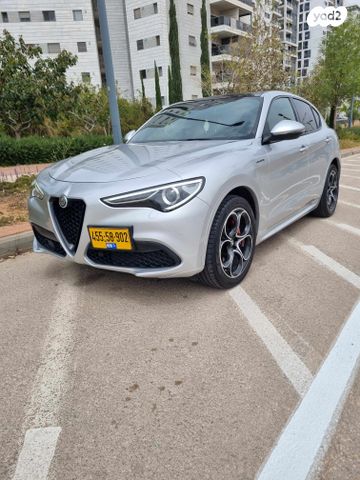 אלפא רומיאו סטלביו