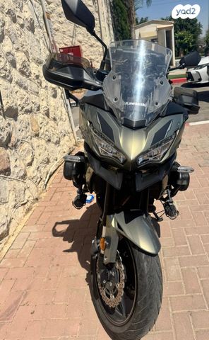 קאוואסאקי Versys 650