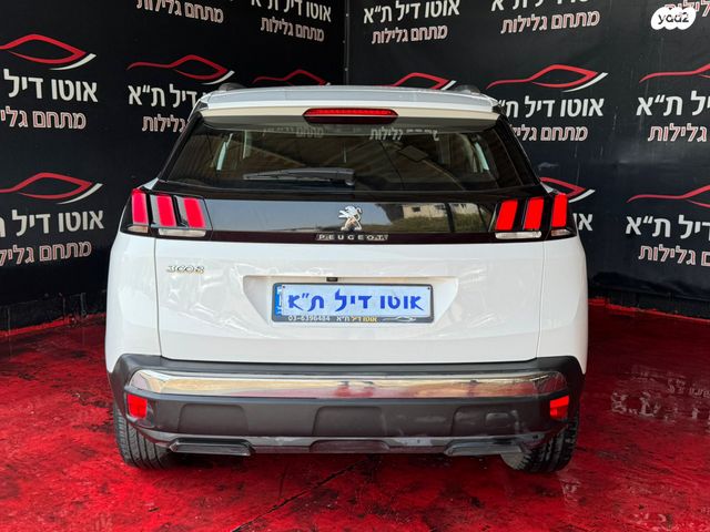 פיג'ו 3008