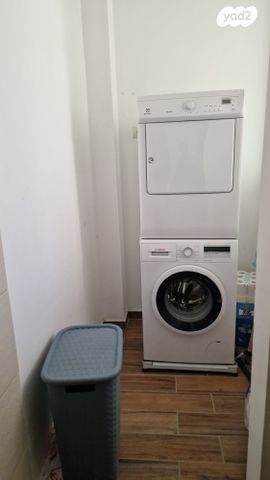 גג/ פנטהאוז, מבצע שלמה 1, המחנה הצבאי, קרית מלאכי