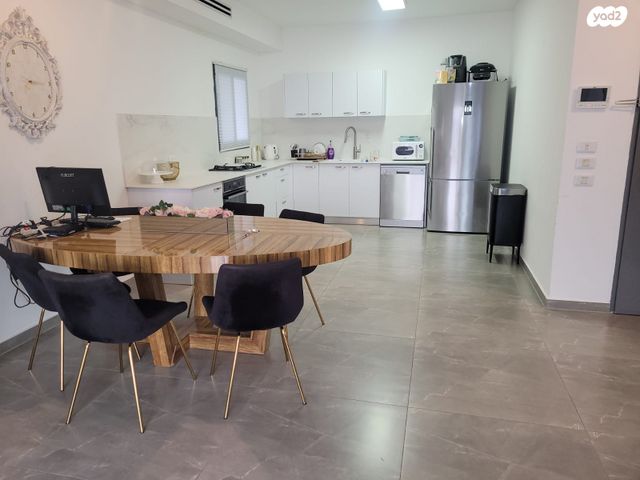 דירה, (עסיס (ענבים 1, עיר היין, אשקלון