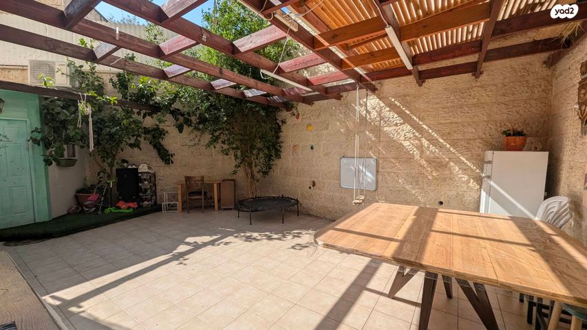 דירת גן, רבן יוחנן בן זכאי 72, אלעד, אלעד