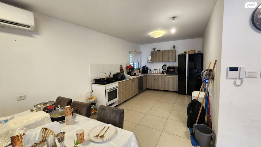 דירה, השקד 60, רכסים, רכסים