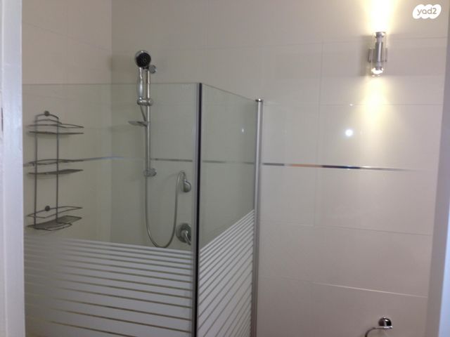 דירה, הגליל 130, נווה שאנן, חיפה