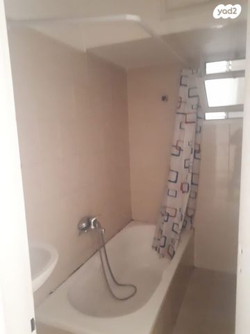 דירה, הרצל 114, אברמוביץ', ראשון לציון