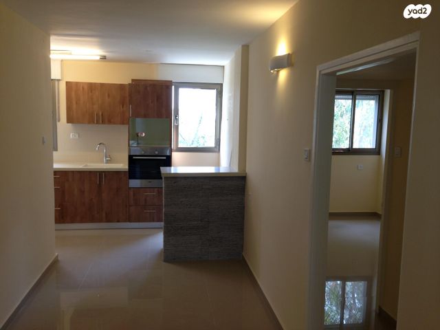 דירה, הגליל 130, נווה שאנן, חיפה