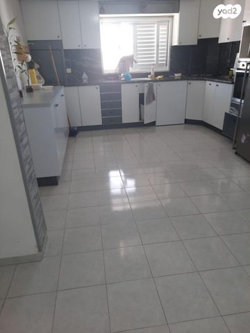 דירה, תנין 1, רמת יוסף, בת ים