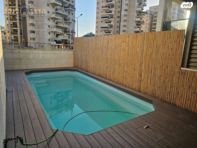 דירת גן, יפה ירקוני, הקריה מע"ר, אשדוד