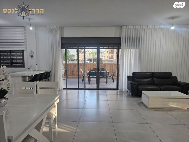 דירת גן, יפה ירקוני, הקריה מע"ר, אשדוד