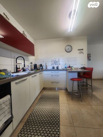 דירה, מלכי צדק 25, רמת השקמה, רמת גן