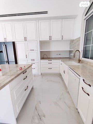 בית פרטי/ קוטג', גלבוע 11, יפה נוף, פרדס חנה כרכור