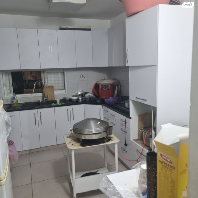 דירה, משמר הירדן, ראשון לציון