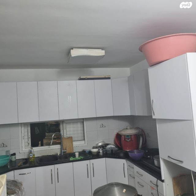 דירה, משמר הירדן, ראשון לציון