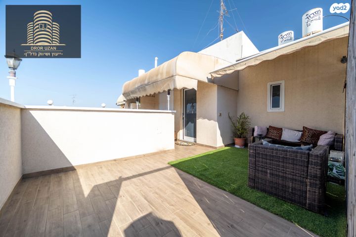 גג/ פנטהאוז, גלין, פתח תקווה