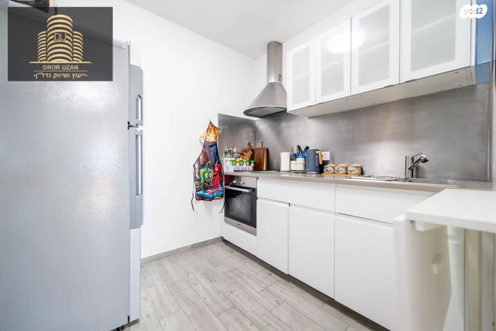 גג/ פנטהאוז, גלין, פתח תקווה