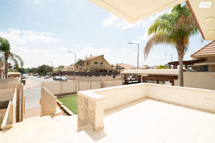 בית פרטי/ קוטג', קרית מנחם בגין, נתיבות