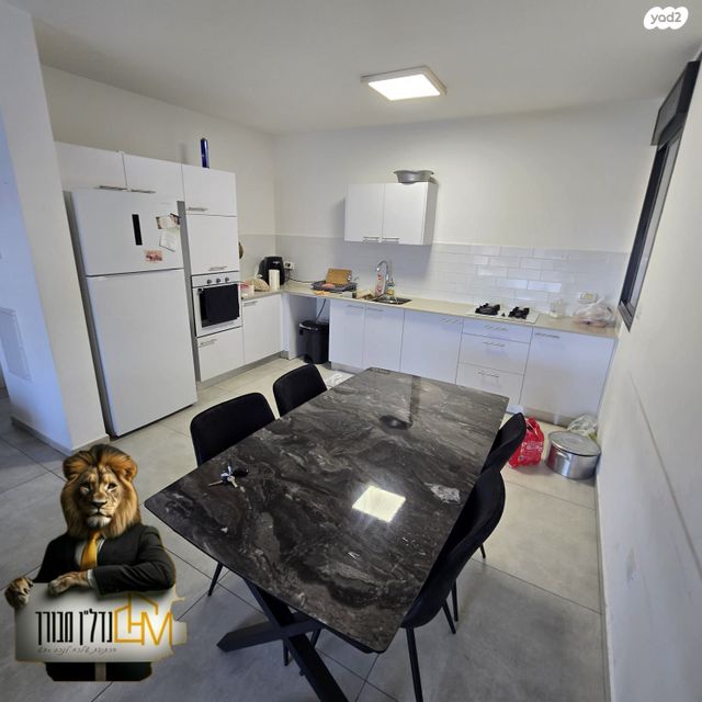 דירה, יצחק שמיר 5, נווה שרון / שער העיר, נתיבות