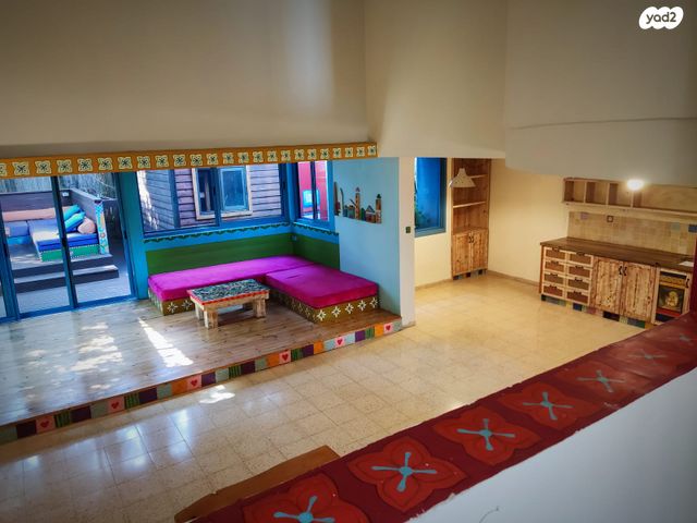 דו משפחתי, יעקב, זכרון יעקב