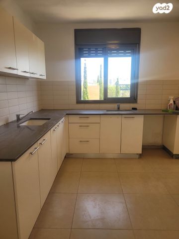 דירה, רימון, החורש, חריש