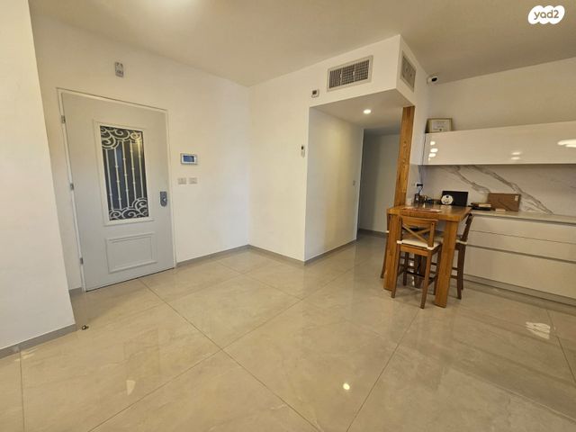 דירה, פינסקר, עיר, מרכז העיר, נהריה