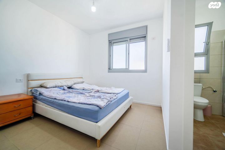 דירה, חיים חפר, הרקפות, ראשון לציון