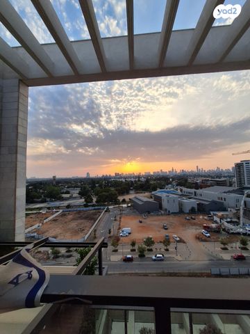 גג/ פנטהאוז, רב אלוף רפאל איתן 36, רמת אפעל, רמת גן