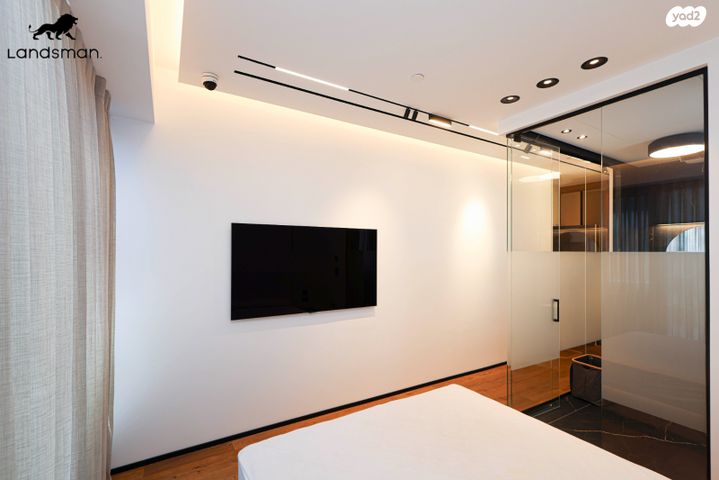 גג/ פנטהאוז, המעיין 3, שכונת הראשונים, רמת גן