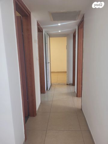 דירה, רימון, החורש, חריש