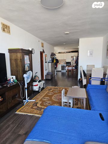 דירה, יצחק שדה 27, דרום מערב ותיק, בת ים