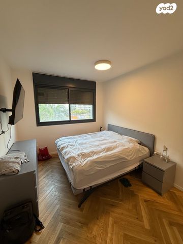 דירה, נווה גן, רמת השרון