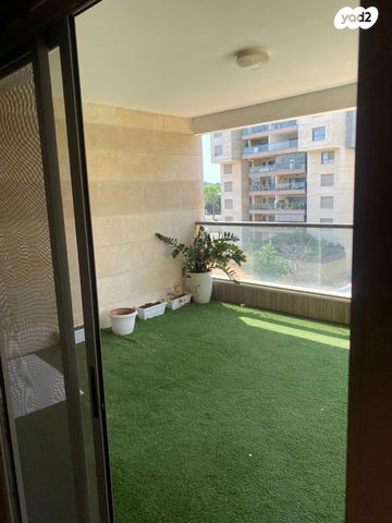 דירה, שושנה דמארי, יפה נוף, כפר יונה