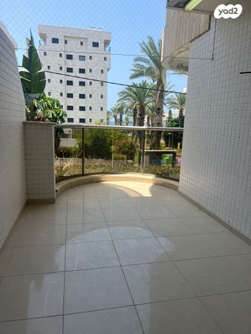 דירה, ז'בוטינסקי 52, עיר, מרכז העיר, נהריה