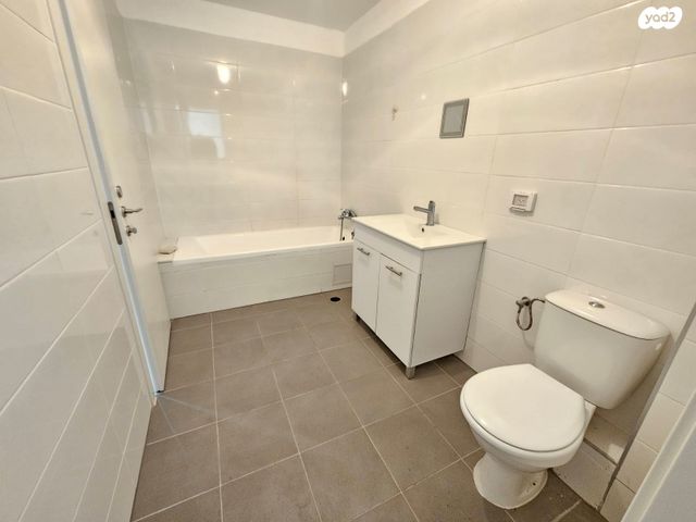 דירה, רבקה אמנו 6, קרית גת