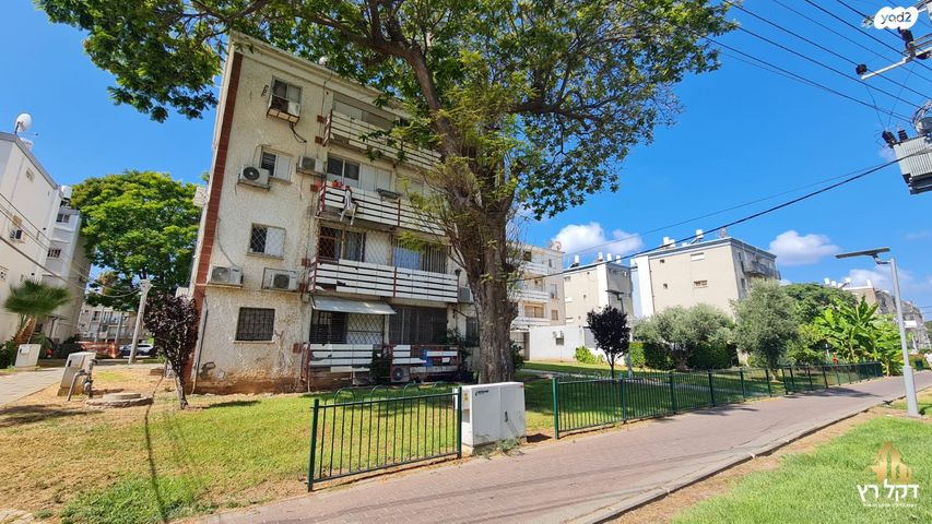 דירה, יאנוש קורצ'אק, קרית וולפסון, עכו