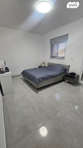 בית פרטי/ קוטג', קרית מנחם, אופקים