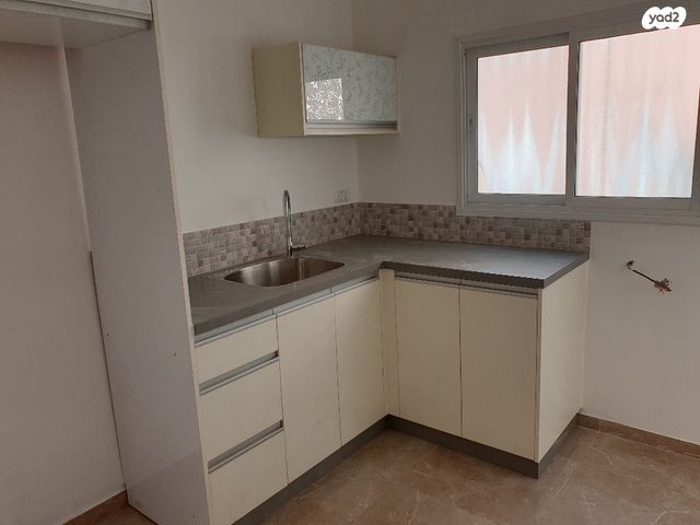 החשמונאים 15