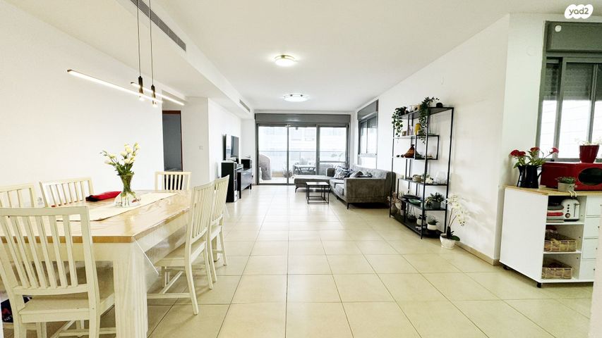 מגורי חיים כהן 